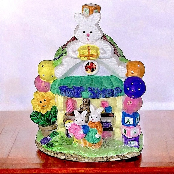 Hoppy Hollow Easter Village Toy Shop House Ceramic Vintage Collectible 2003 - Picture 1 of 16